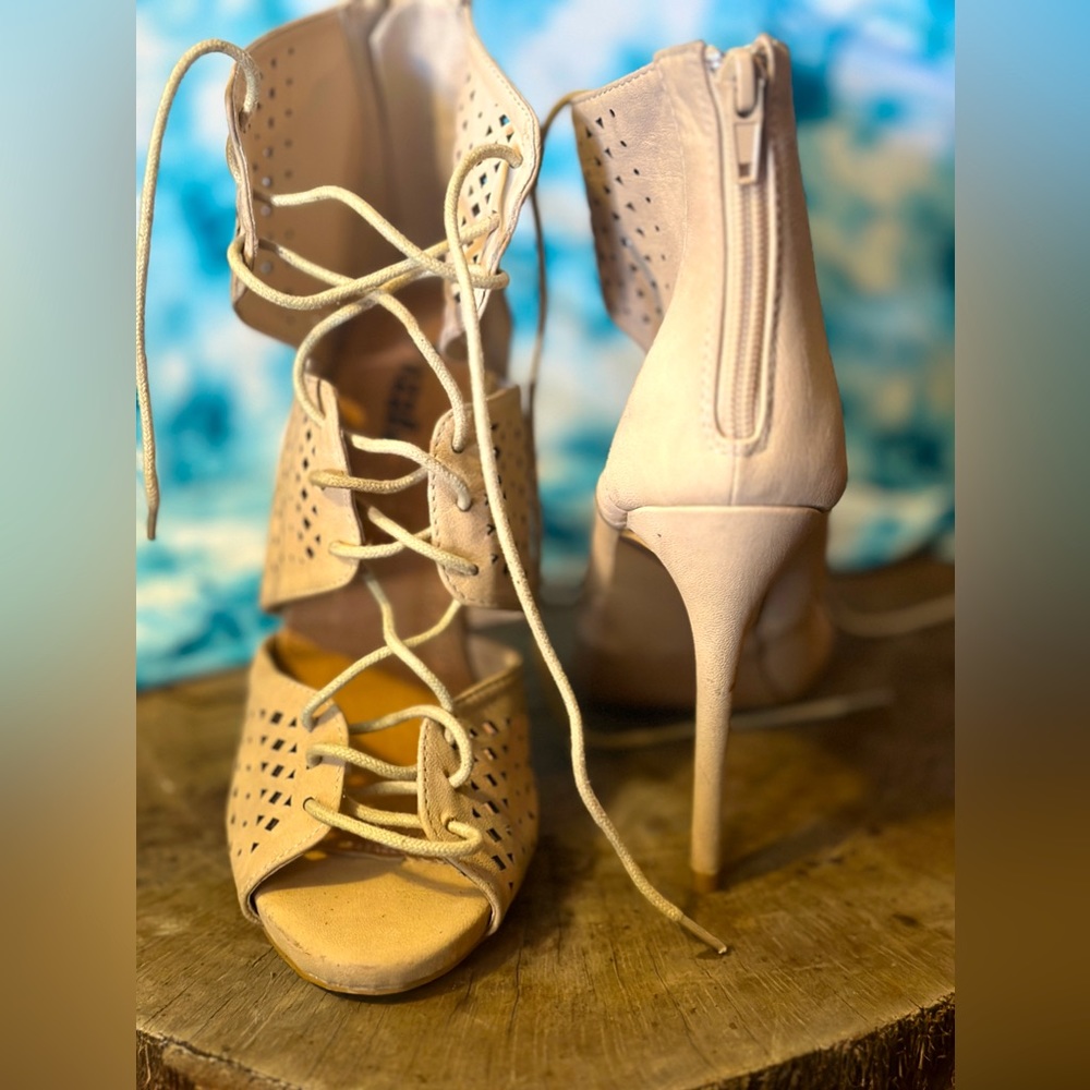 Pazzo Heels barely worn